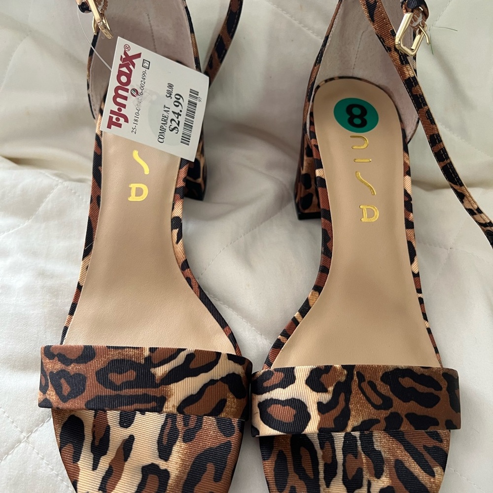 Animal print sandal